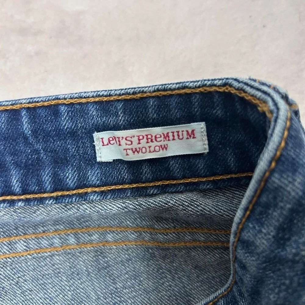 VTG Levis Premium Two Low Jeans Womens 31L  Button Fly Bootcut Western